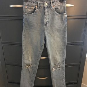 ASOS distressed denim FARLEIGH Mom jeans